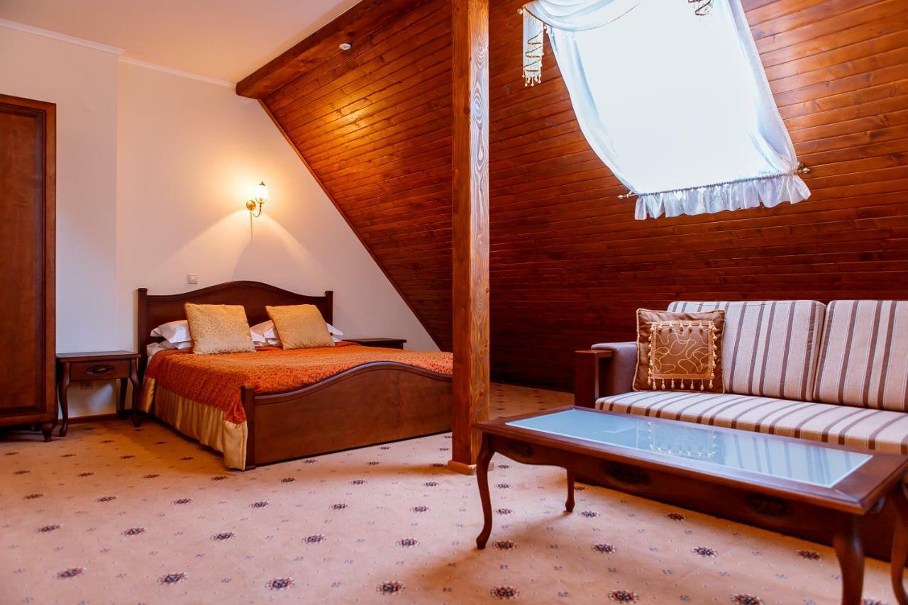 Галицька Корона Davidov Extérieur photo